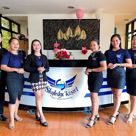 Skylodge Resort Coron Exterior photo
