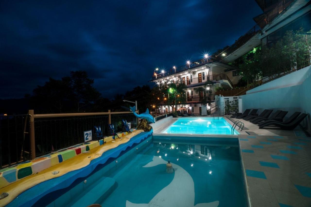 Skylodge Resort Coron Exterior photo